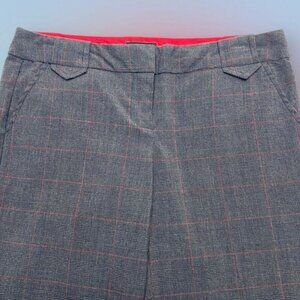 THE LIMITED Women’s 6 Gray Plaid Capri Pant